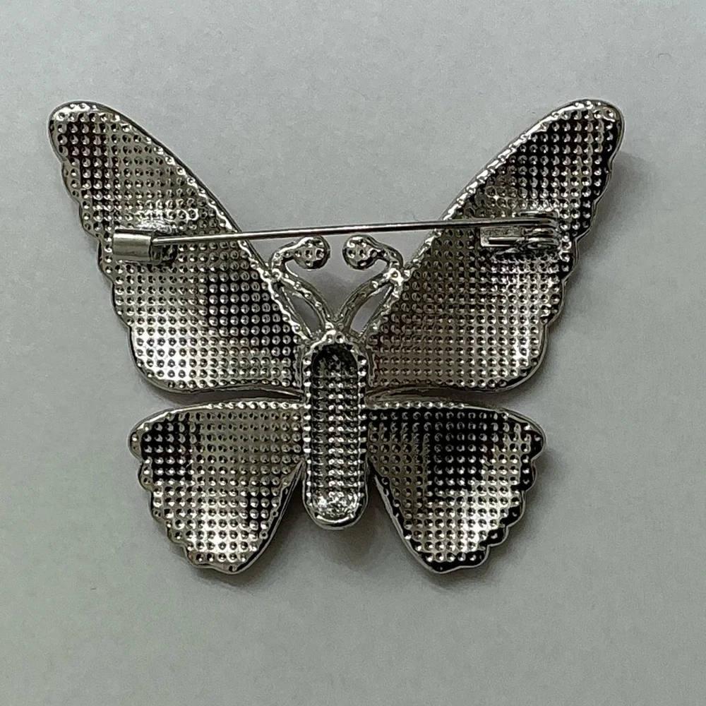 Pink and Silver Butterfly Brooch - Picture 4 of 6